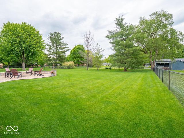 4633 Palomino Trail, Indianapolis, IN 46239
