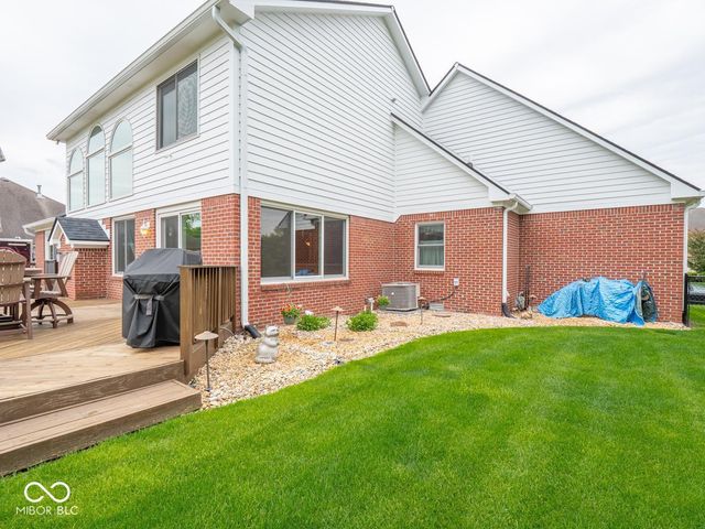 4633 Palomino Trail, Indianapolis, IN 46239