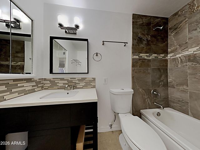 4007 W TUCKEY Lane, Phoenix, AZ 85019