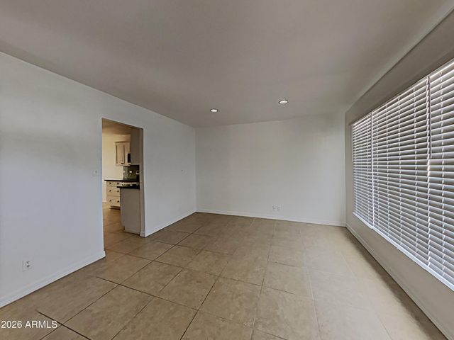 4007 W TUCKEY Lane, Phoenix, AZ 85019