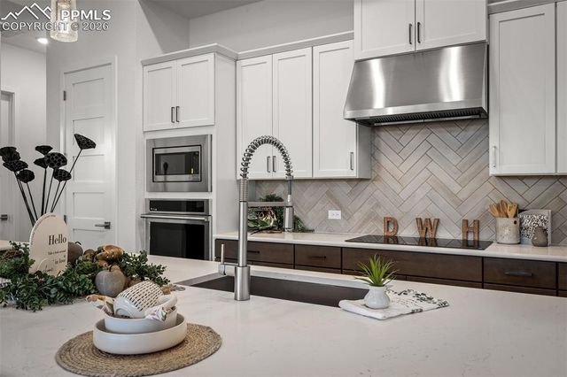 17122 Alsike Clover Court, Monument, CO 80132