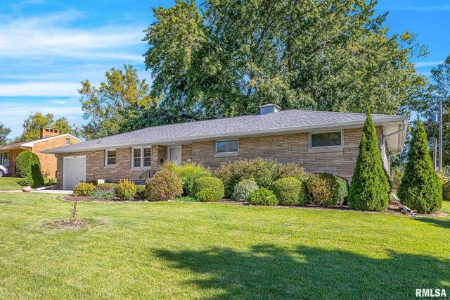 5104 N BEVALON Place, Peoria, IL 61614
