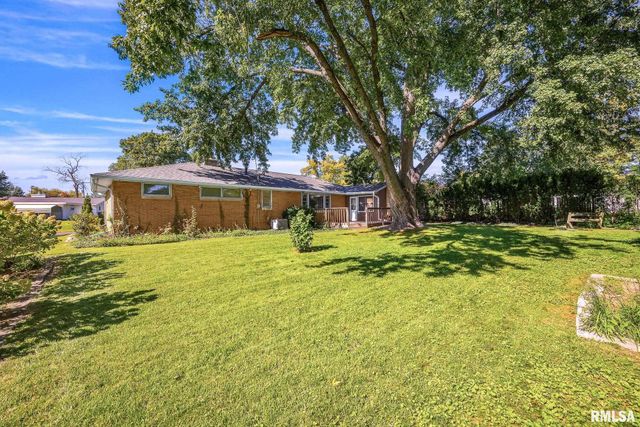 5104 N BEVALON Place, Peoria, IL 61614