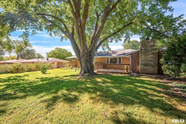 5104 N BEVALON Place, Peoria, IL 61614