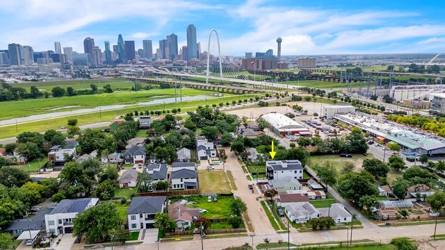 336 Guam Street, Dallas, TX 75212