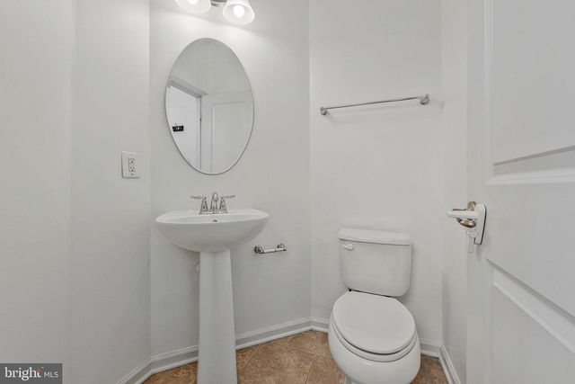 606 CHANCE PL, Capitol Heights, MD 20743