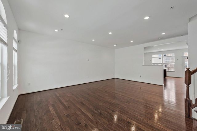 606 CHANCE PL, Capitol Heights, MD 20743