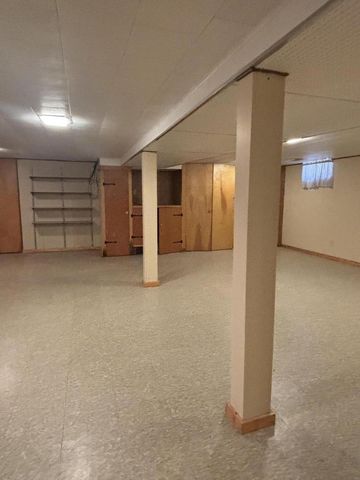 2900 Drexel AVENUE, Racine, WI 53403