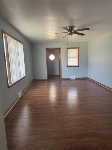 2900 Drexel AVENUE, Racine, WI 53403