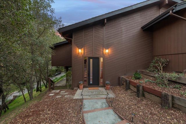 101 Ravinia Way, Los Gatos, CA 95032