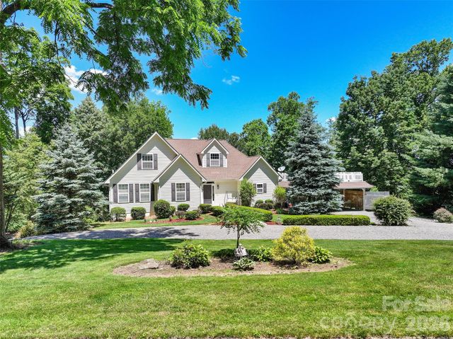 637 April Park, Waynesville, NC 28786