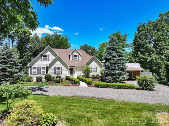 637 April Park, Waynesville, NC 28786