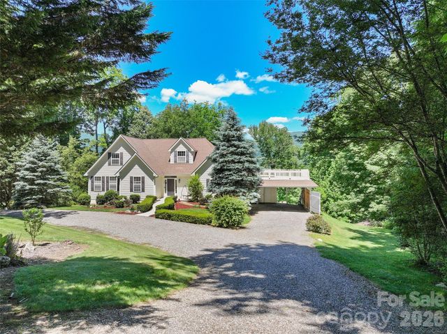 637 April Park, Waynesville, NC 28786