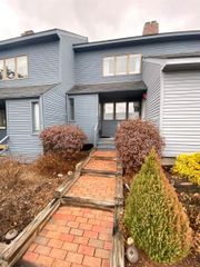 15 College Hill # 15, Hanover, NH 03755