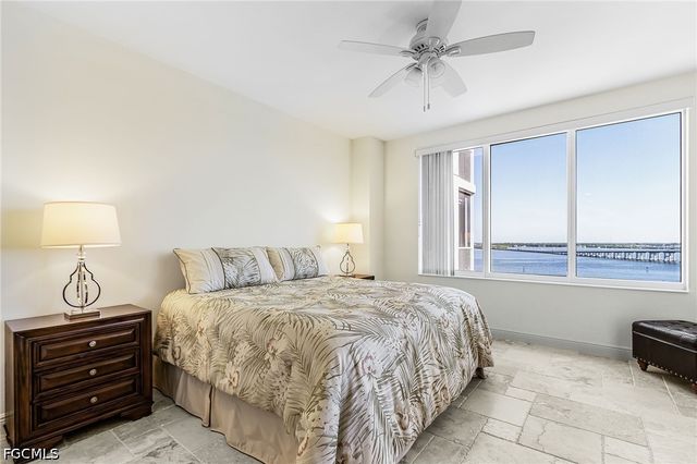 2090 W First ST 1009, Fort Myers, FL 33901