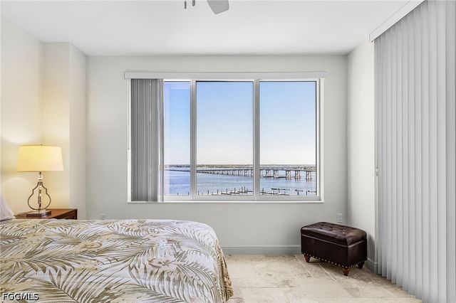 2090 W First ST 1009, Fort Myers, FL 33901