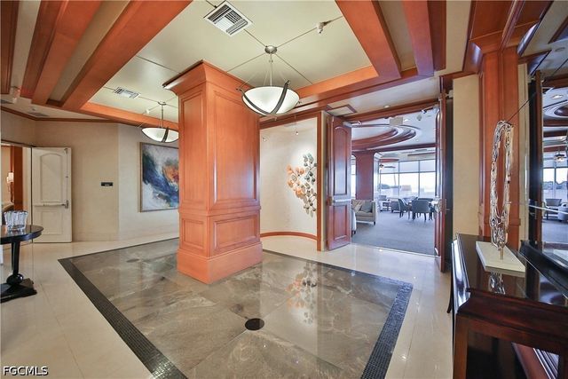 2090 W First ST 1009, Fort Myers, FL 33901