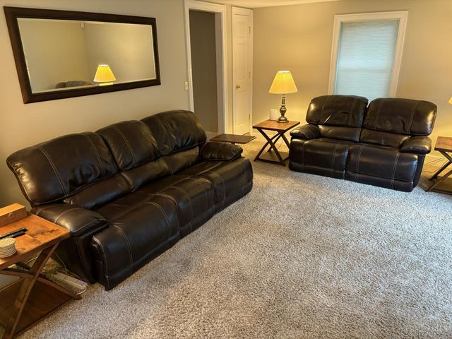 715 Brooks Avenue, Wyoming, OH 45215