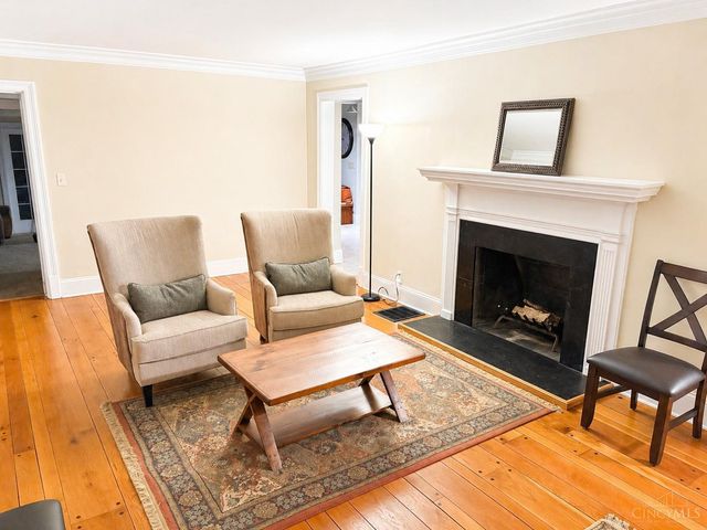 715 Brooks Avenue, Wyoming, OH 45215