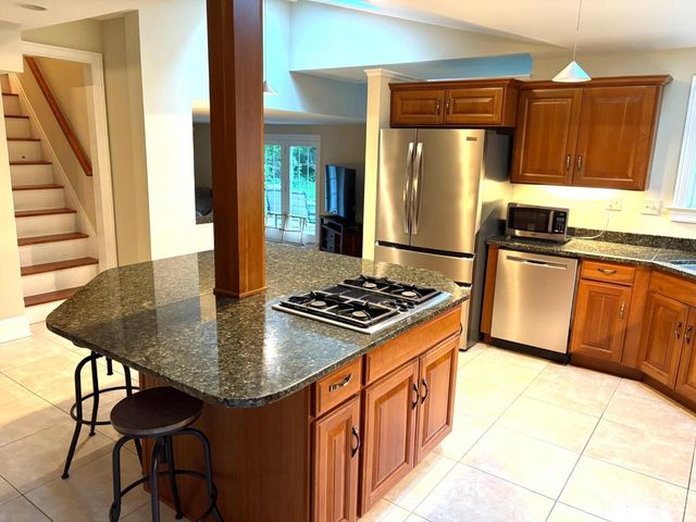715 Brooks Avenue, Wyoming, OH 45215