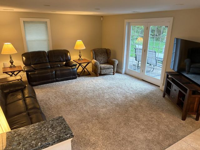 715 Brooks Avenue, Wyoming, OH 45215