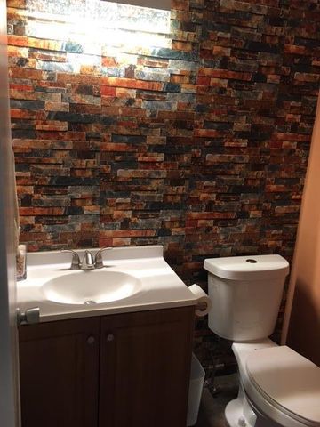 417 WINDSOR R, West Palm Beach, FL 33417