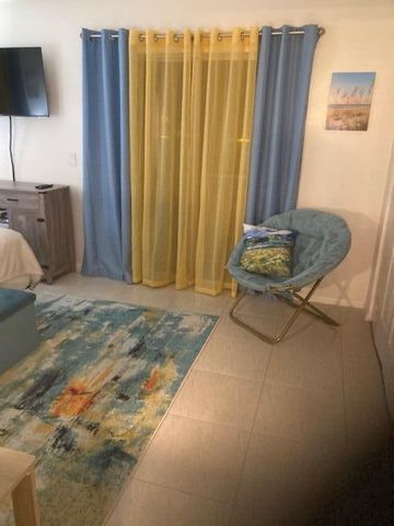 417 WINDSOR R, West Palm Beach, FL 33417