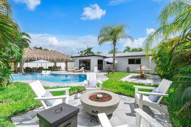 4875 NE 18th Avenue, Oakland Park, FL 33334