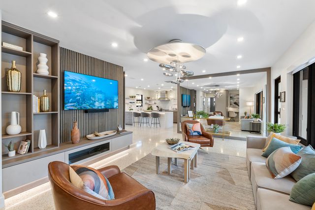 4875 NE 18th Avenue, Oakland Park, FL 33334