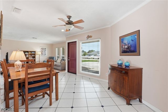 3809 SE 10th AVE, Cape Coral, FL 33904