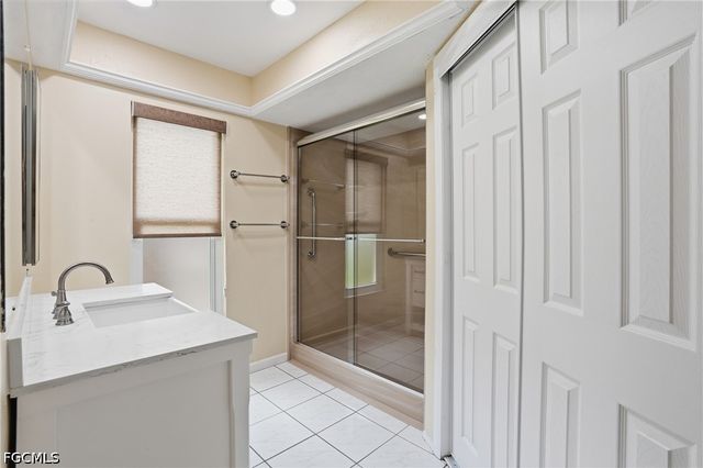 3809 SE 10th AVE, Cape Coral, FL 33904