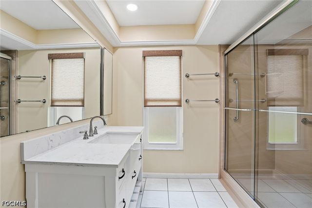 3809 SE 10th AVE, Cape Coral, FL 33904