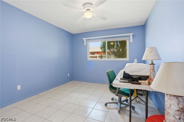 3809 SE 10th AVE, Cape Coral, FL 33904