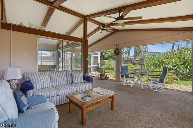 3809 SE 10th AVE, Cape Coral, FL 33904