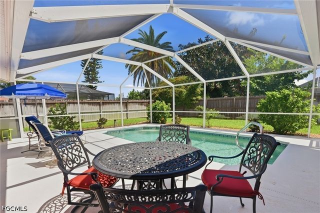 3809 SE 10th AVE, Cape Coral, FL 33904