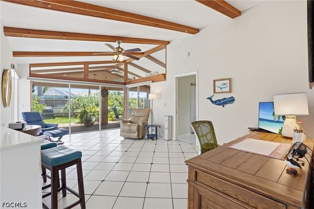 3809 SE 10th AVE, Cape Coral, FL 33904