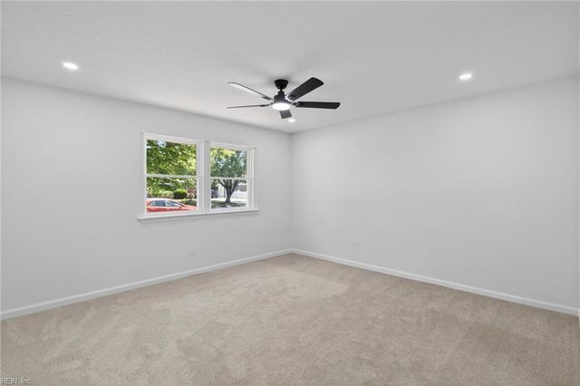 4579 Hialeah DR, Virginia Beach, VA 23464