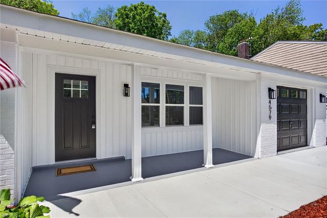 4579 Hialeah DR, Virginia Beach, VA 23464