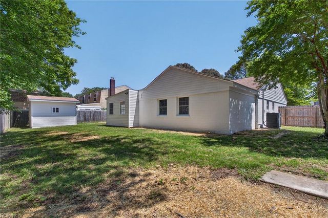 4579 Hialeah DR, Virginia Beach, VA 23464