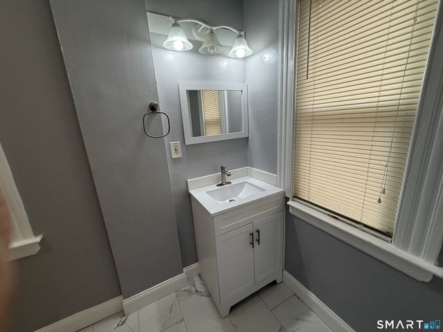 87-89 Maltby Street, Shelton, CT 06484