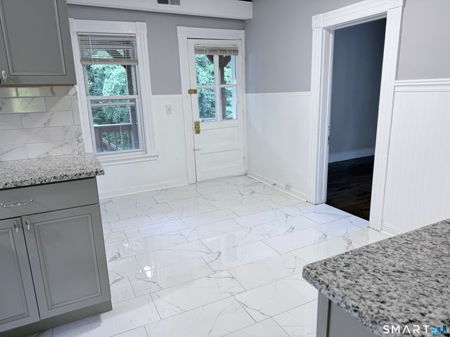 87-89 Maltby Street, Shelton, CT 06484