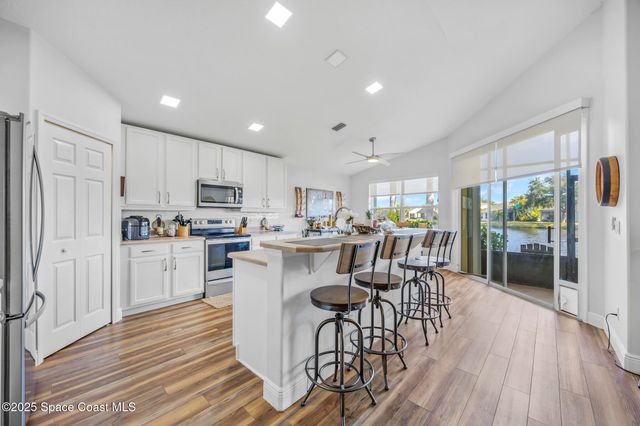 1785 Ficus Point Drive, Melbourne, FL 32940