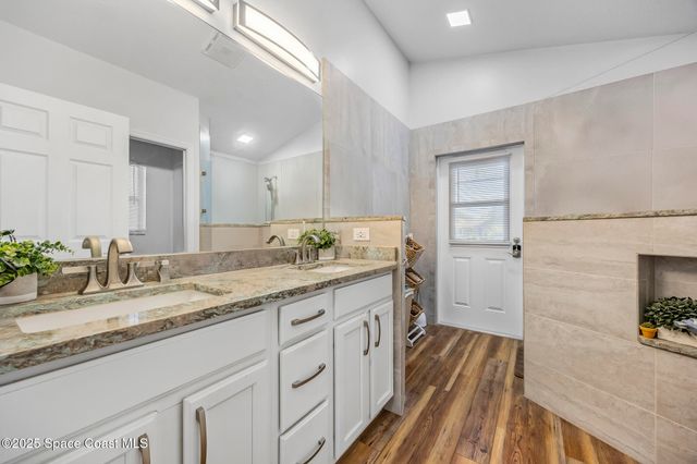1785 Ficus Point Drive, Melbourne, FL 32940