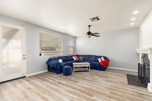 11930 Clayton Lane, Victorville, CA 92392