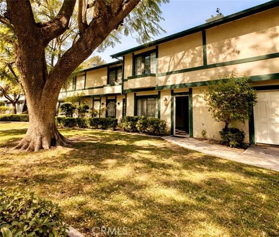 15230 Roxford Street 38, Sylmar (los Angeles), CA 91342