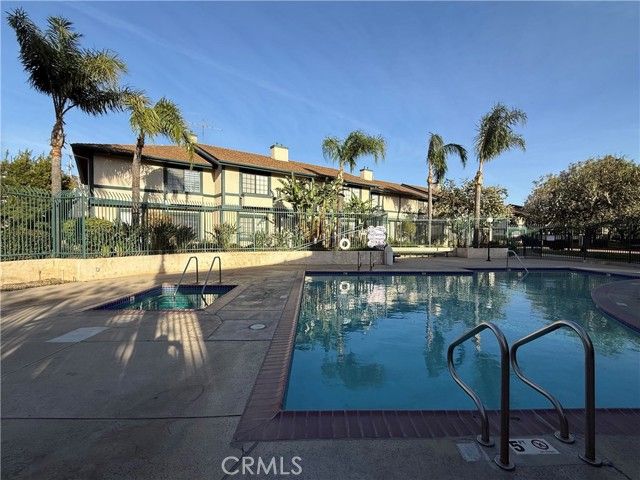 15230 Roxford Street 38, Sylmar (los Angeles), CA 91342