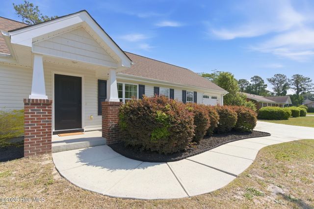 4817 Kings Drive, Wilmington, NC 28405