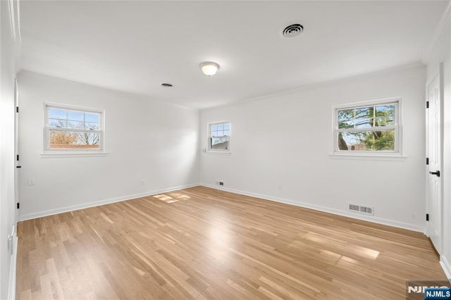 181 Haddenfield Road, Clifton, NJ 07013