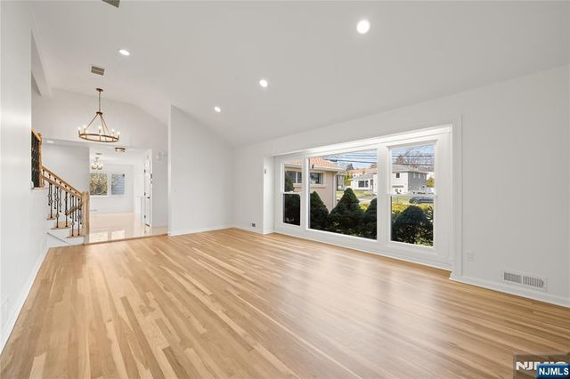 181 Haddenfield Road, Clifton, NJ 07013