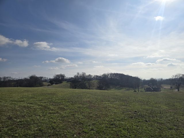 190 Johnson Rd, Pulaski, TN 38478